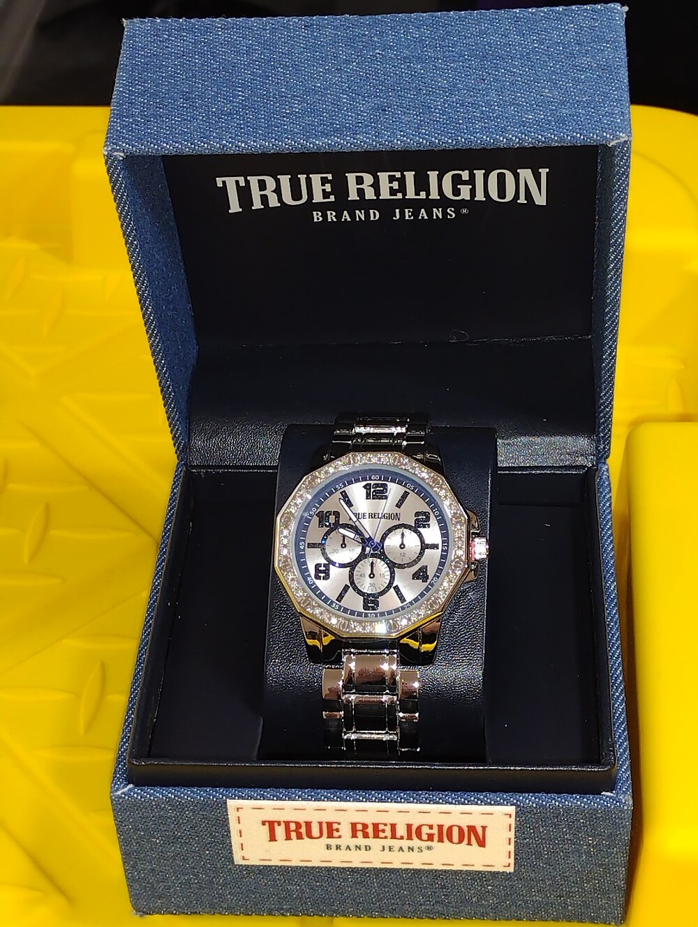 TRUE RELIGION MEN'S WATCH SILVER TONE RHINESTONES TRUE RELIGION MENS WATCH NEW